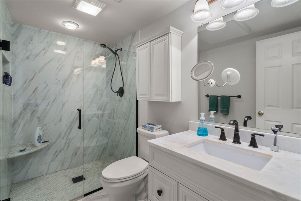 50 Evergreen Cir # 50