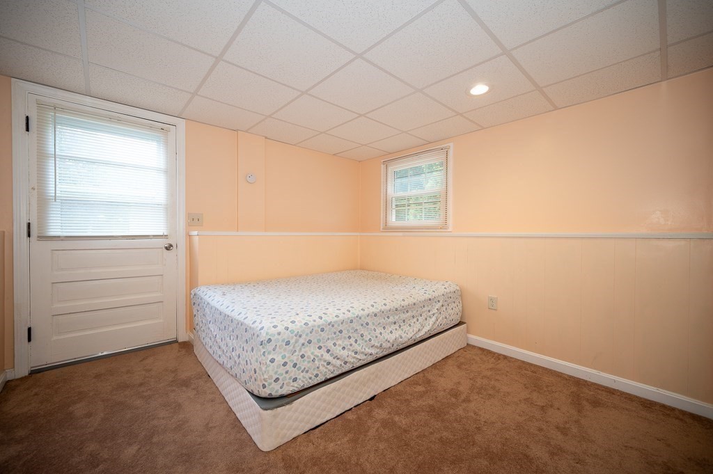 3 Bluegrass Ln