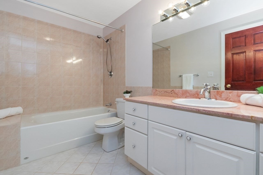 95 Centre St # 1