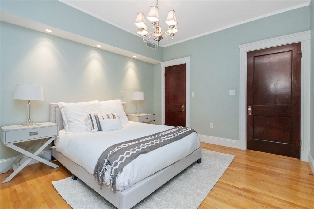 95 Centre St # 1