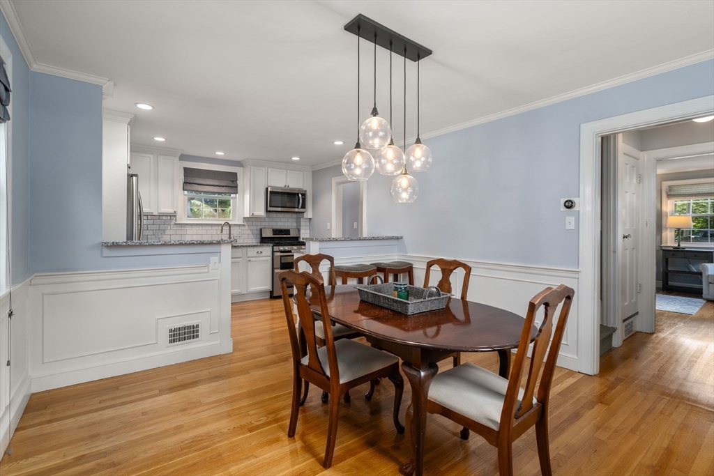 24 Hickory Cliff Rd