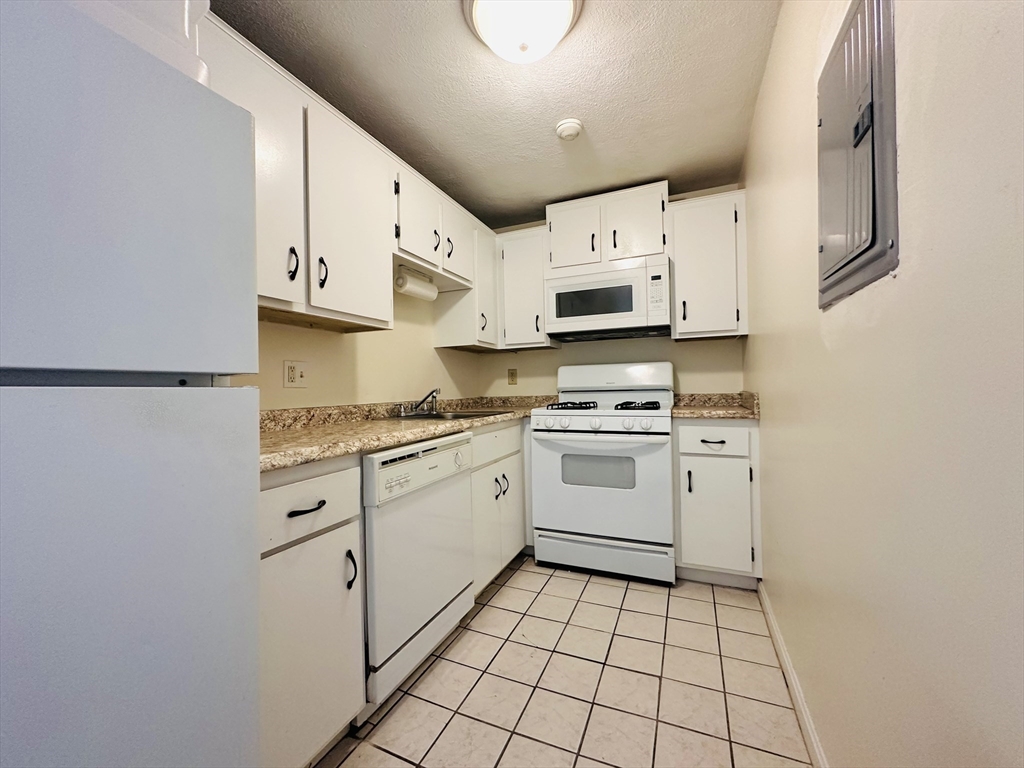 20 Kenmar Dr # 179