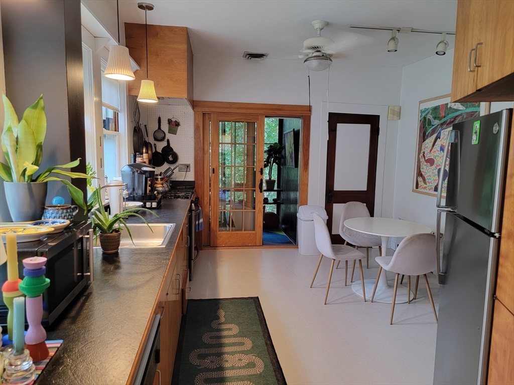 119 Appleton Street # 2