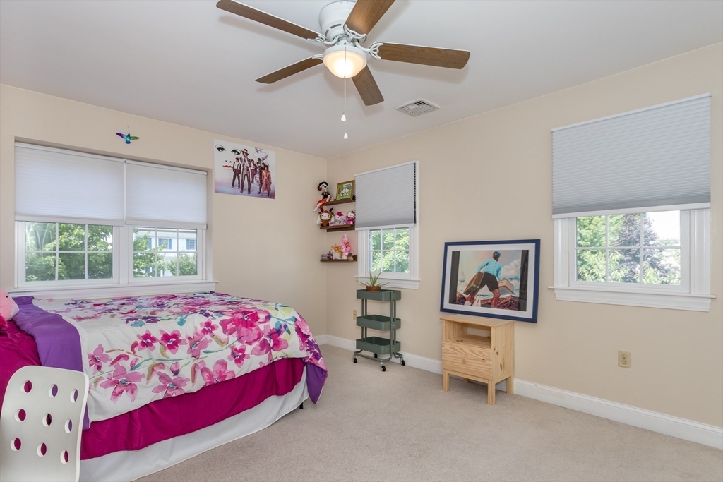 605 Middle St # 25
