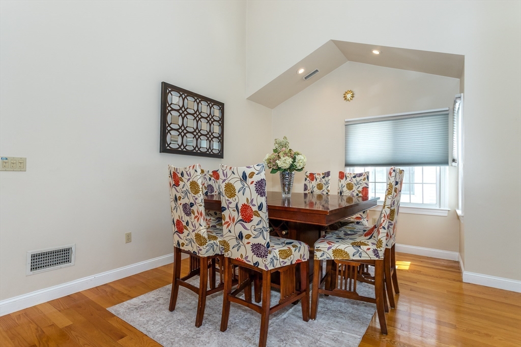 605 Middle St # 25