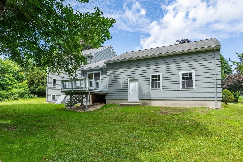99 Blossomcrest Rd.