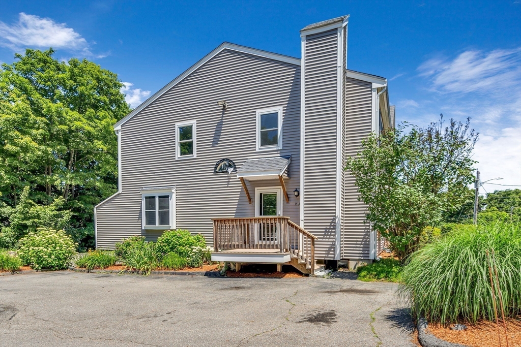 15 Onamog Street # A