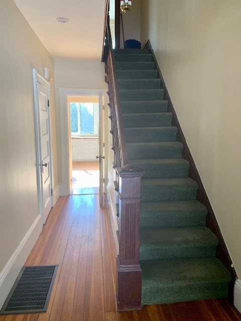 123 Cypress St # 1