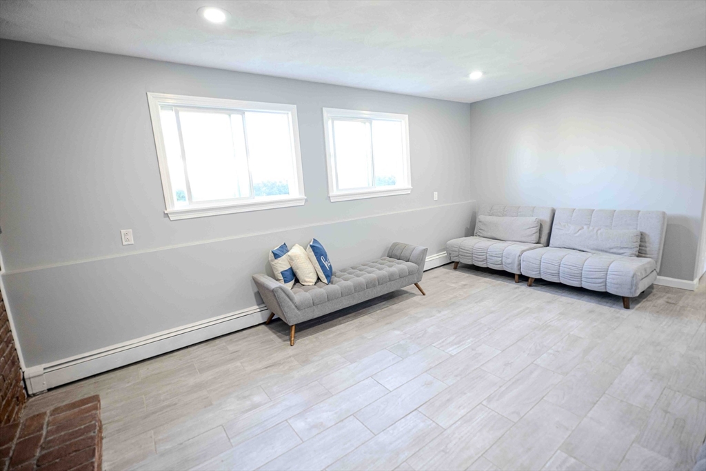 23 Milan Ave