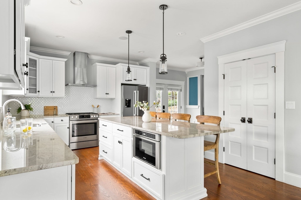 79 Hillsdale Rd