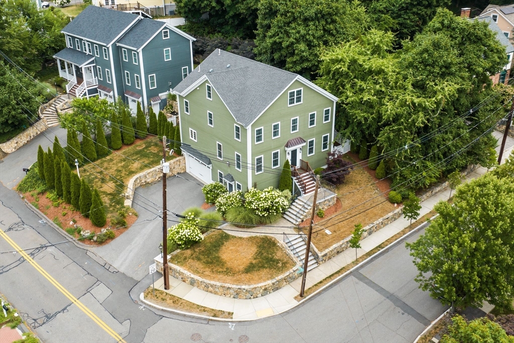 79 Hillsdale Rd