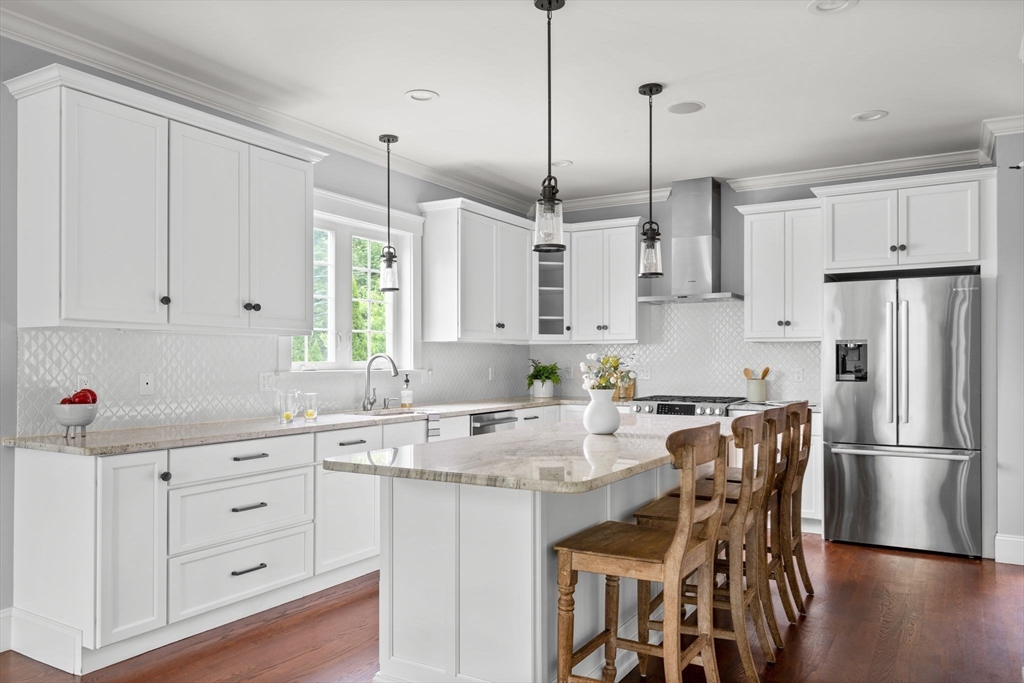 79 Hillsdale Rd