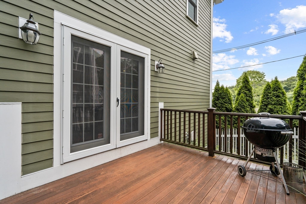 79 Hillsdale Rd
