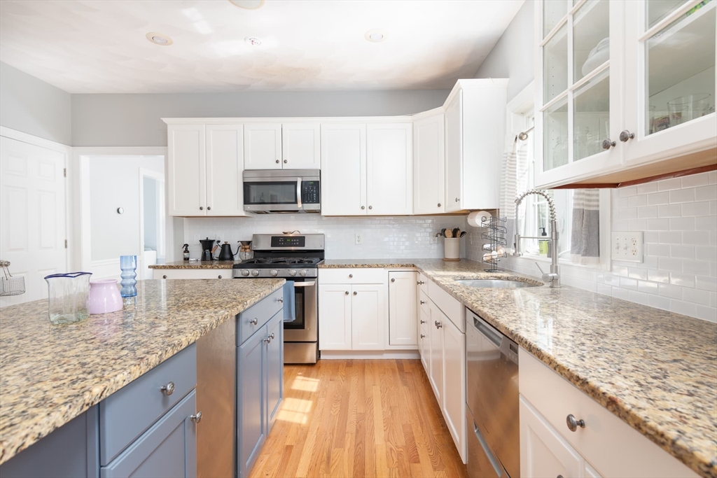 17 Yankee Way