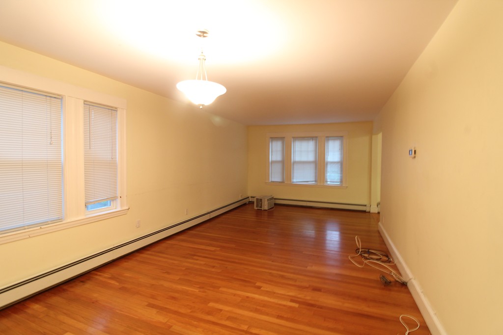 25 7th Street # 2