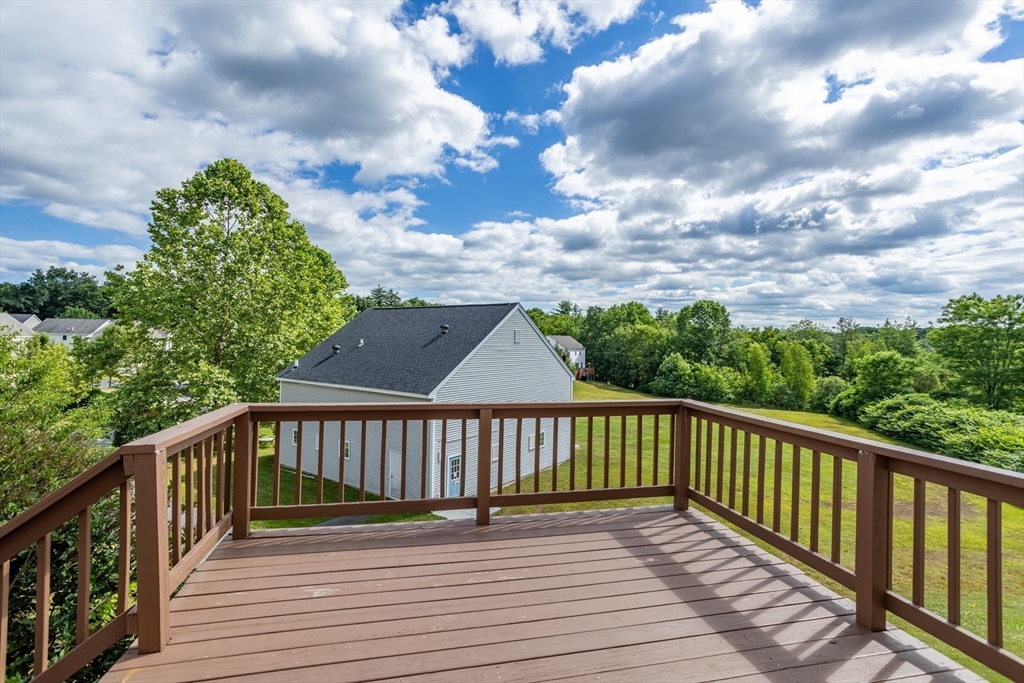 84 Joyce Ln