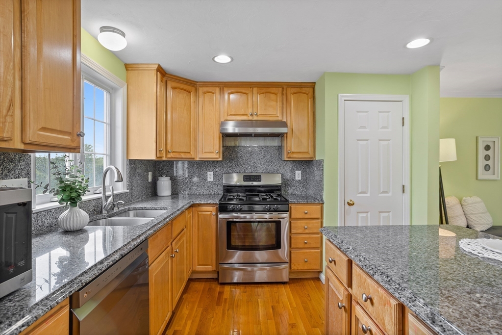 84 Joyce Ln