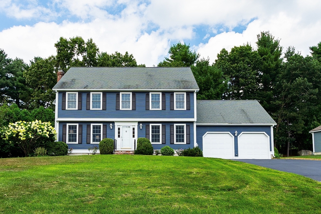 11 Gray Farm Rd