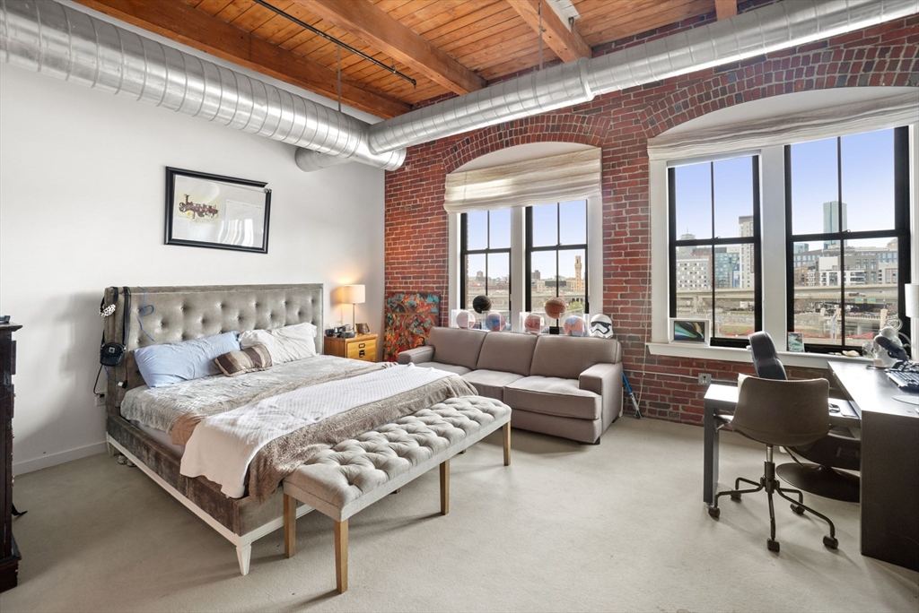 9 W Broadway # 607