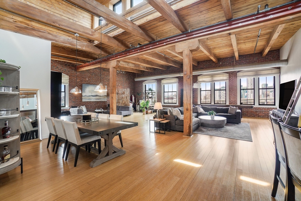 9 W Broadway # 607