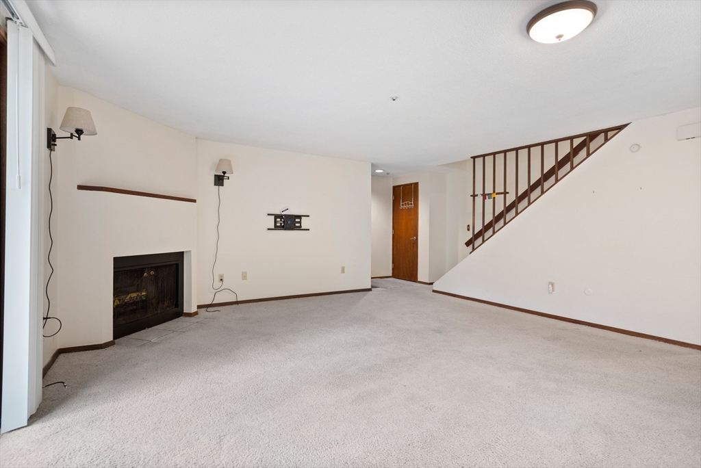553 Great Elm Way # 553