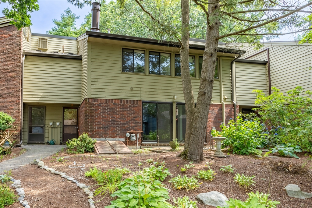 553 Great Elm Way # 553