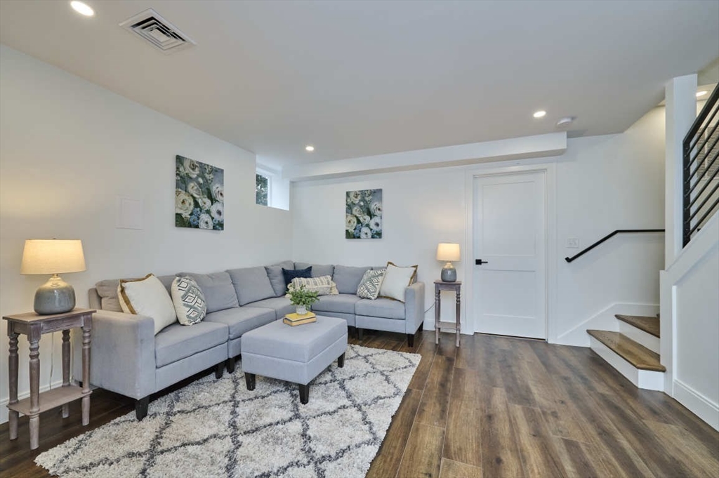 70 Harvard Street # 70