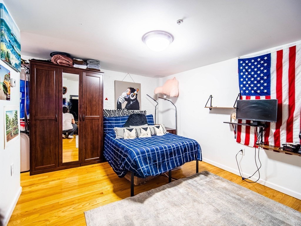 31 Massachusetts Ave # B5