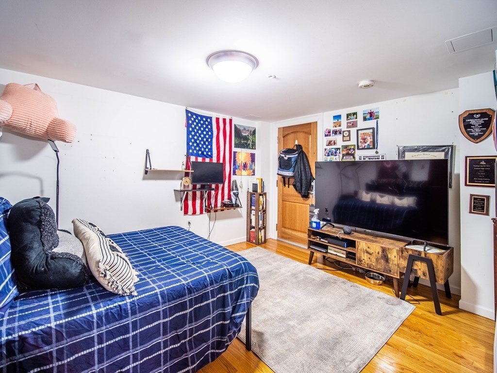 31 Massachusetts Ave # B5