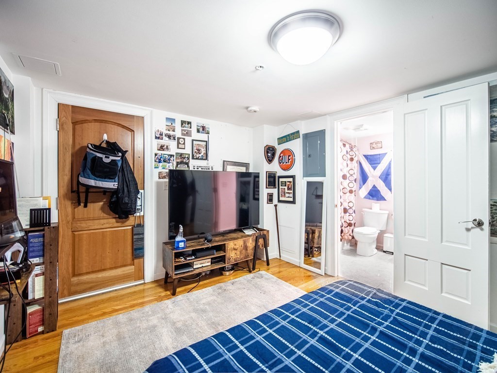 31 Massachusetts Ave # B5