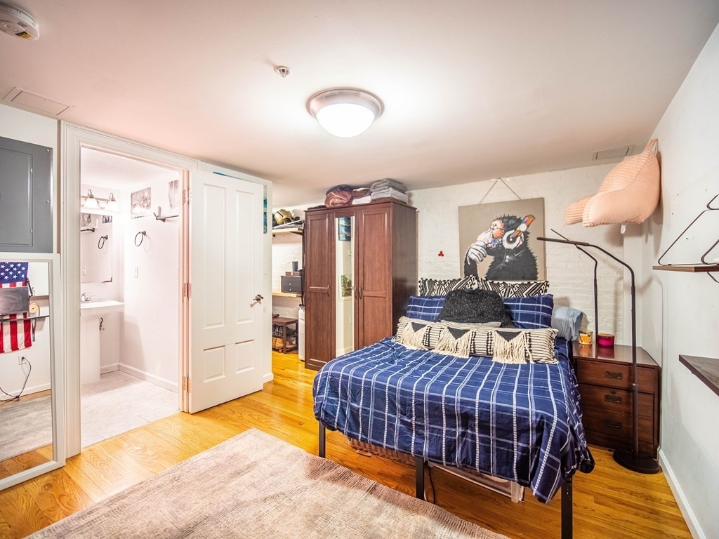 31 Massachusetts Ave # B5