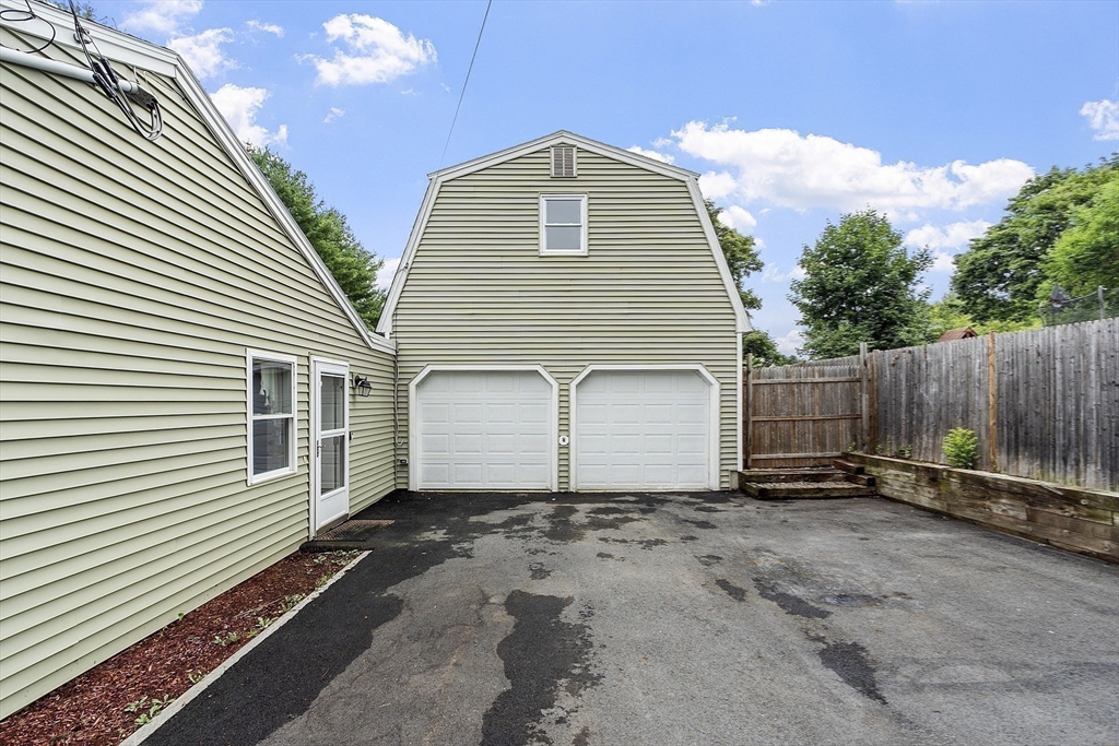5 Elizabeth Rd
