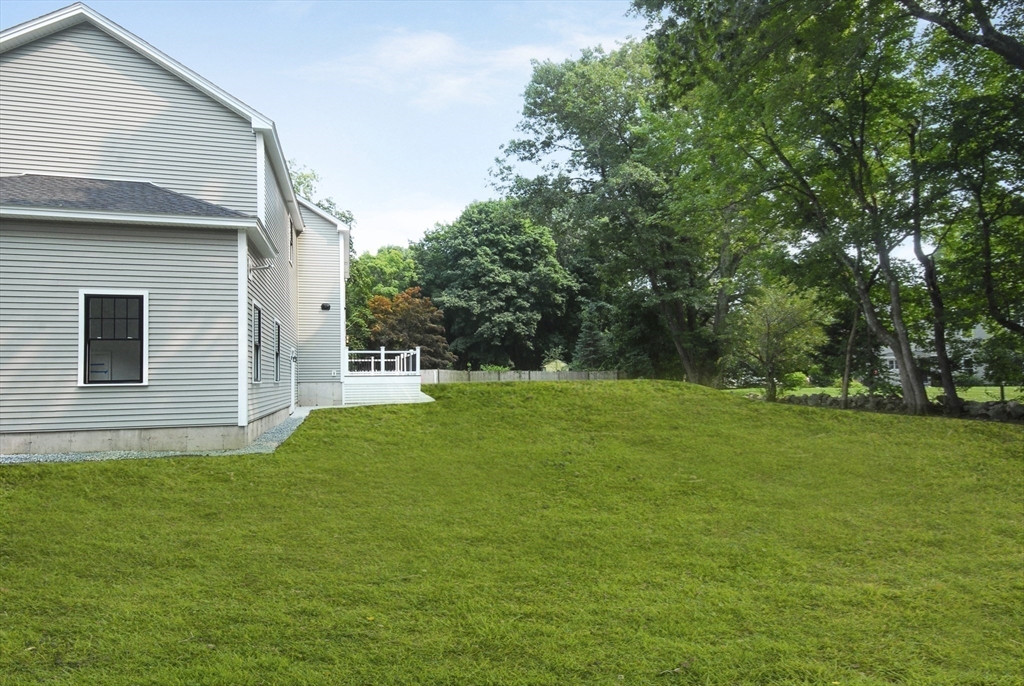 1 Cherokee Road