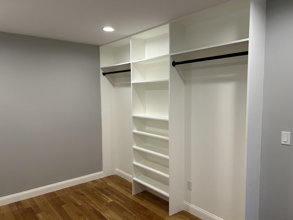 1 Cherokee Road