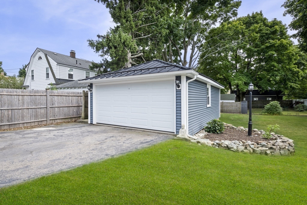 90 Chaffee Ave