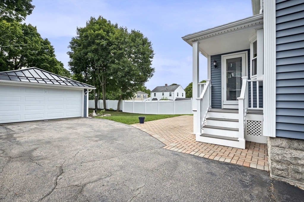 90 Chaffee Ave
