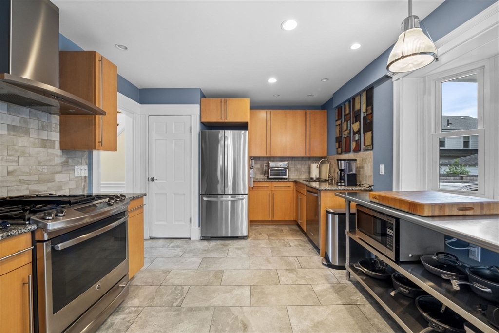 90 Chaffee Ave