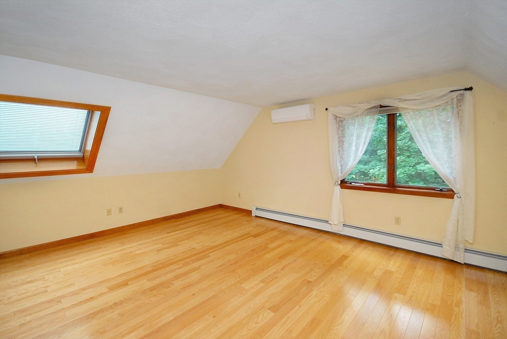 56 Osceola Dr