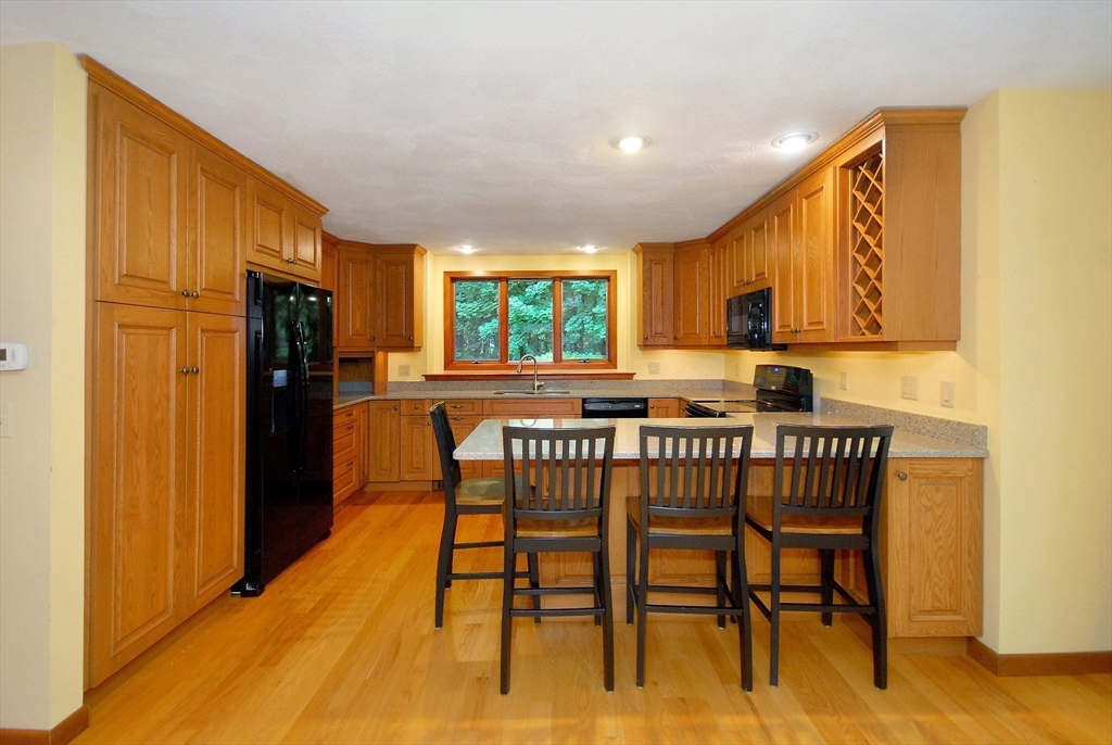 56 Osceola Dr