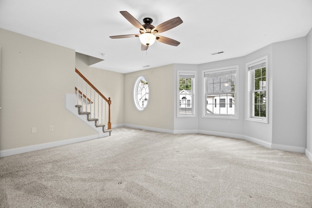 22 Kensington Way # 22