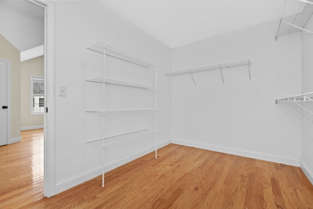 22 Kensington Way # 22