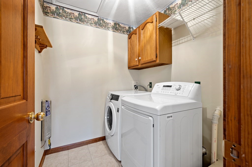 15 Bluegrass Lane