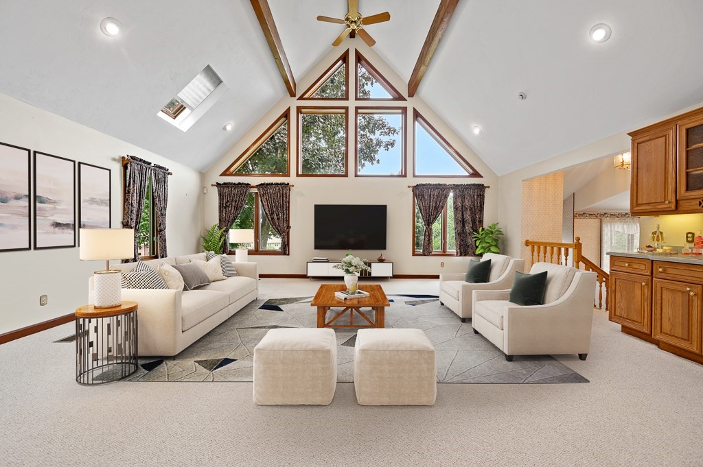 15 Bluegrass Lane