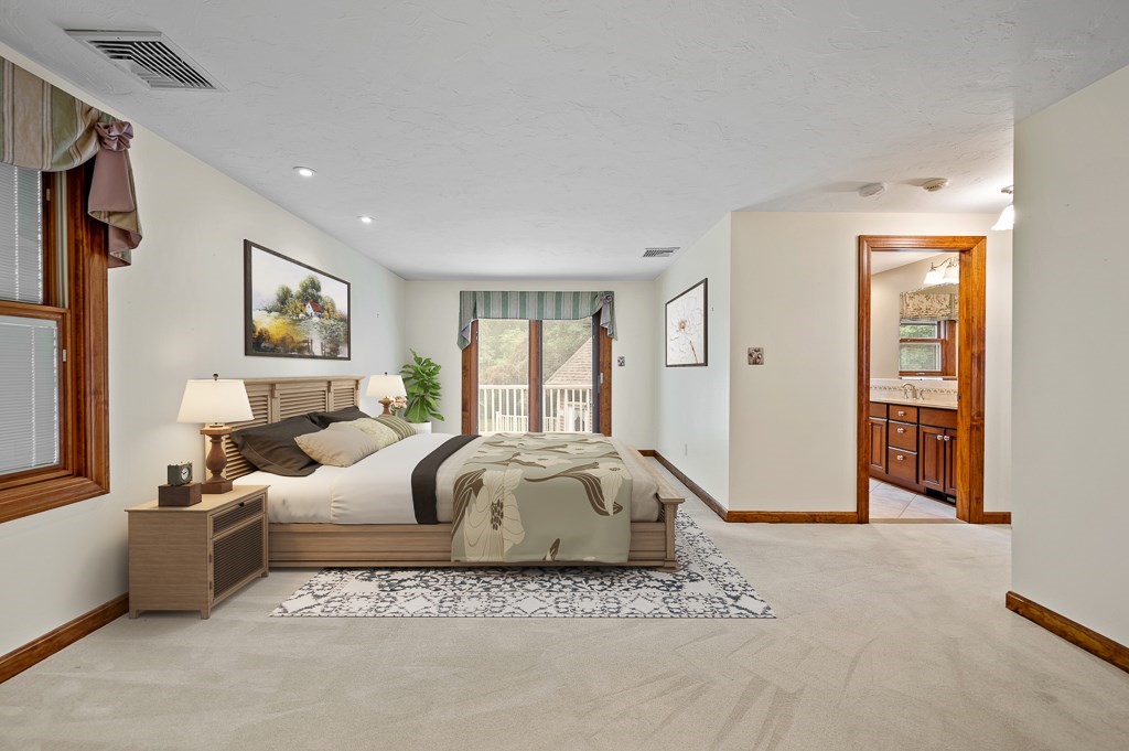 15 Bluegrass Lane