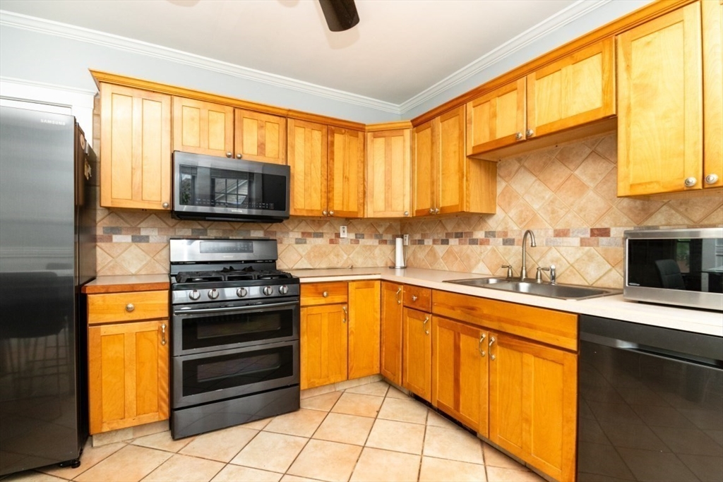 37-39 Belvoir Rd