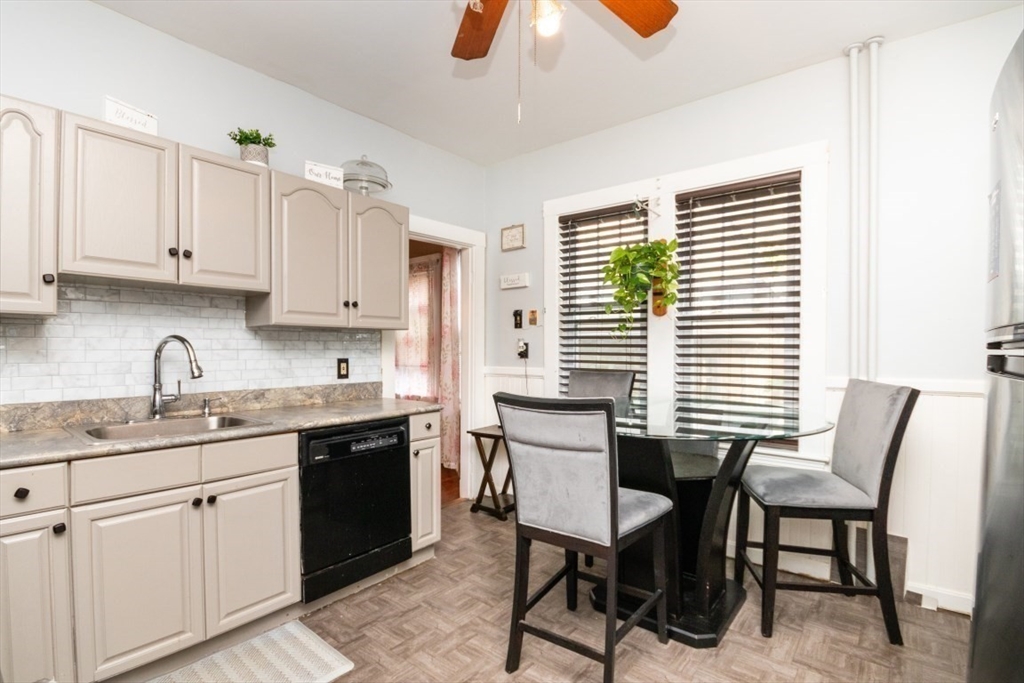 37-39 Belvoir Rd
