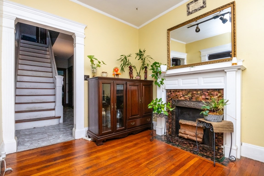 37-39 Belvoir Rd