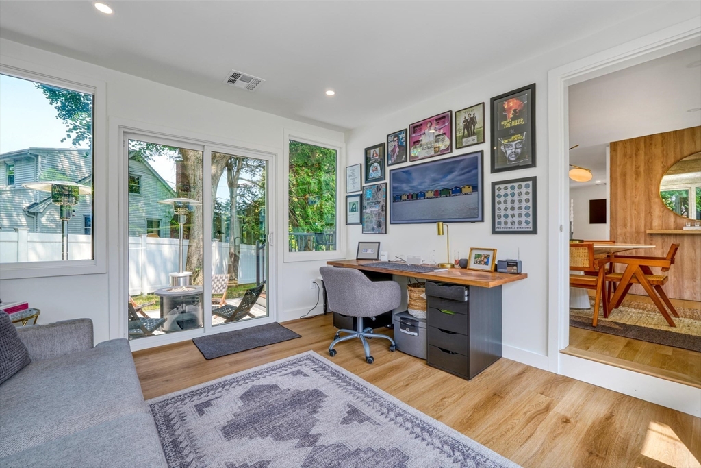 9 Blossom Hill Rd