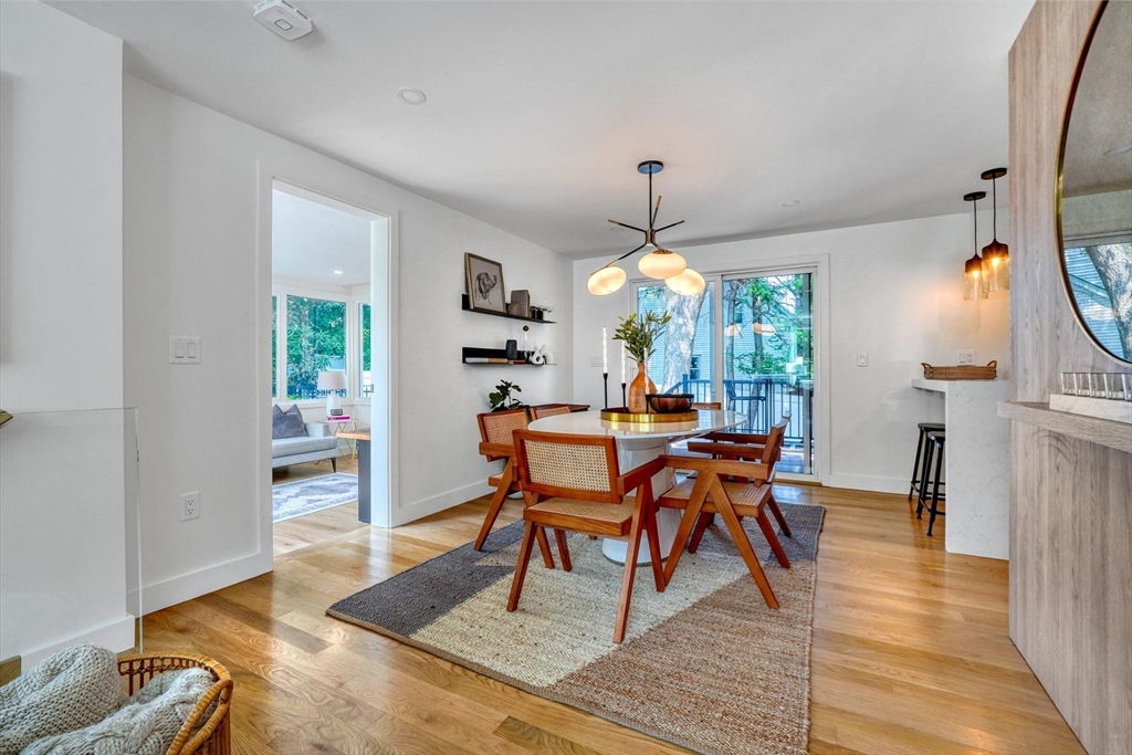 9 Blossom Hill Rd