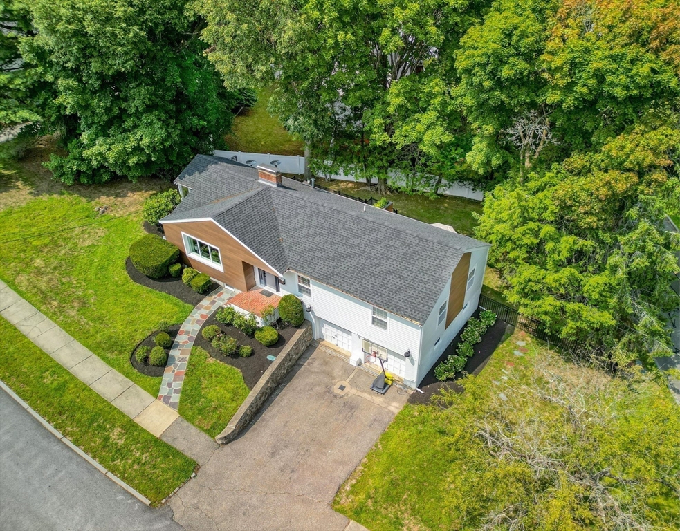 9 Blossom Hill Rd